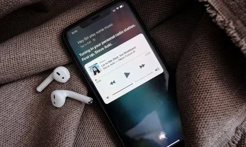 Mẹo sử dụng tính năng tự động chuyển đổi AirPods giữa các thiết bị IOS