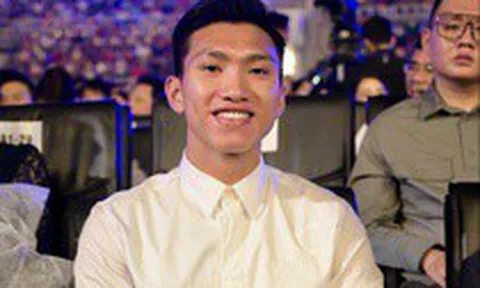 Đoàn Văn Hậu đến cổ vũ bạn gái ở Hoa hậu Việt Nam 2020?