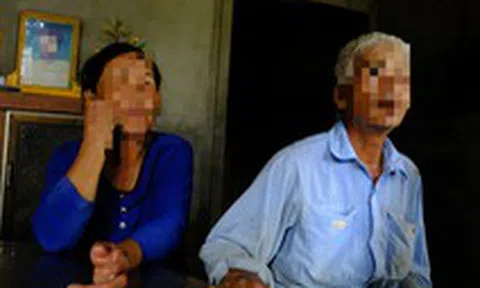 Bàng hoàng hay tin con cháu mình bị chủ quán bánh xèo bạo hành