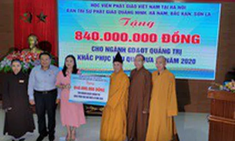 Tăng ni, Phật tử quyên góp hơn 100 tỉ đồng gửi giúp đồng bào miền Trung