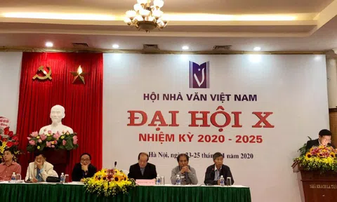Nhà thơ Hữu Thỉnh rút khỏi Ban Chấp hành Hội Nhà văn khóa mới