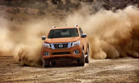 Giảm giá xe bán tải Nissan Navara tại Việt Nam