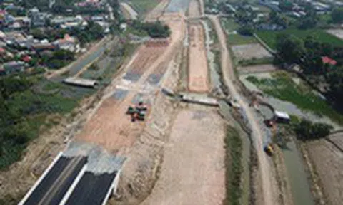 Cao tốc Bến Lức - Long Thành ‘cầu cứu’ TP.HCM ứng trước tiền đền bù giải tỏa