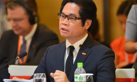 Chủ tịch VCCI: "Chi phí logistics tại Việt Nam đang quá đắt đỏ"