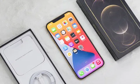 Trước giờ 'G' mở bán iPhone 12: Hàng xách tay dù giảm giá nhưng khả năng vẫn khó hút khách