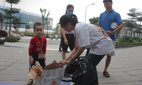 “Đổi rác lấy cây” việc nhỏ, ý nghĩa lan tỏa trong cộng đồng
