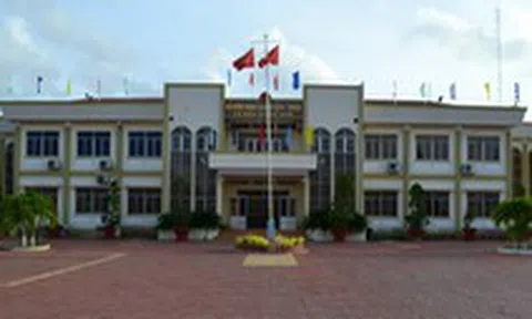 Kỷ luật và điều chuyển một trưởng phòng huyện U Minh vì lái xe sau khi uống rượu