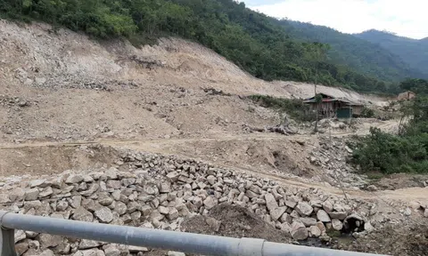 Thách thức chính quyền "bạt" rừng, phá núi, lấp suối làm dự án