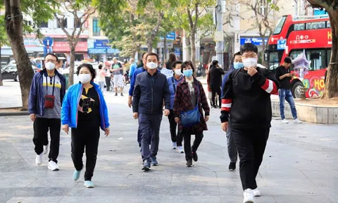 Hà Nội và TP.HCM yêu cầu dừng các hoạt động tập trung đông người