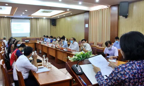 Phát triển văn hóa, dựa vào sức dân để bảo vệ môi trường