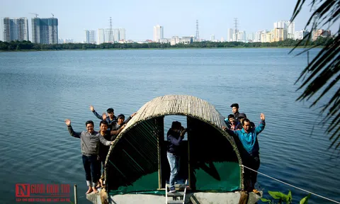 Cận cảnh nhà nổi chống lũ 16m2