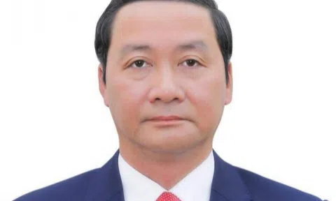 Chân dung tân Chủ tịch và có 2 Phó Chủ tịch UBND tỉnh Thanh Hóa