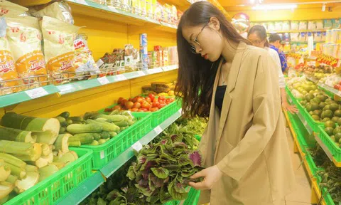 Không cần đi chợ sáng, ‘chợ chiều’ rau vẫn tươi