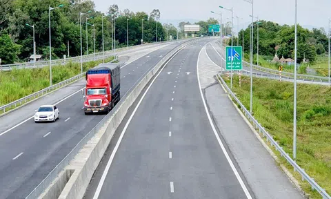 VEC chính thức thu phí toàn tuyến cao tốc Đà Nẵng – Quảng Ngãi sau hàng loạt tai tiếng