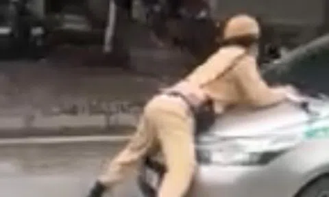 Đã xác định được danh tính tài xế taxi hất tung Trung úy CSGT lên nắp capo rồi bỏ chạy