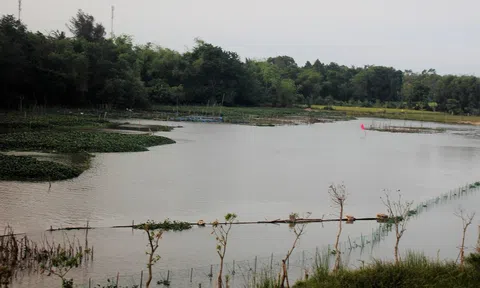 Tắm sông trong khi đang đi câu cá một thanh niên bị đuối nước thương tâm