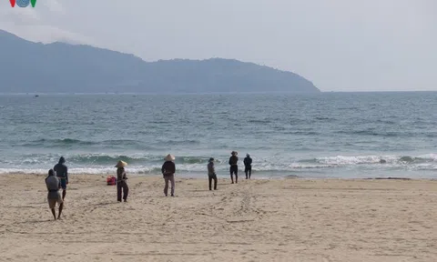 Ngư dân vất vả mưu sinh những ngày chống dịch