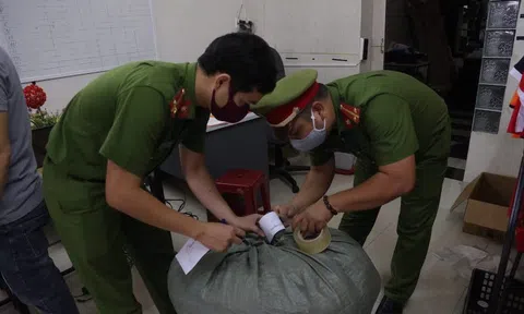 Đà Nẵng phát hiện cơ sở sản xuất khẩu trang chui