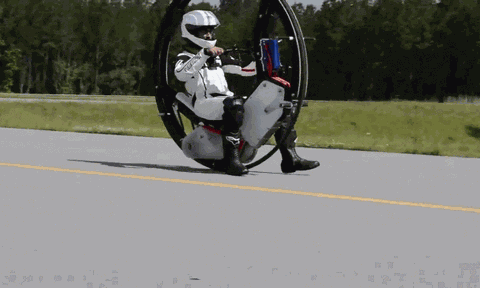 Clip: "Quái vật" mô tô điện 1 bánh có thiết kế dị thường chưa từng thấy