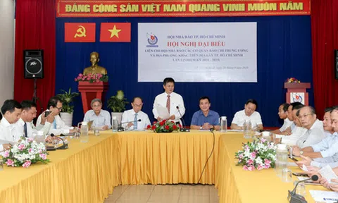 Ra mắt ban thư ký Liên chi hội nhà báo tại TP.HCM