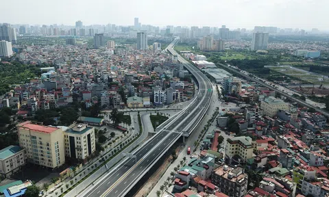 Ngắm diện mạo tuyến đường trên cao hơn 5.300 tỉ đồng sắp thông xe