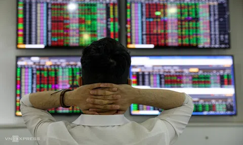 Giới đầu tư kiến nghị chưa thu thuế với cổ tức bằng cổ phiếu