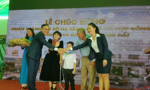 Phú Hồng Thịnh tiếp tục khẳng định vị thế và uy tín khi trao sổ hồng sớm